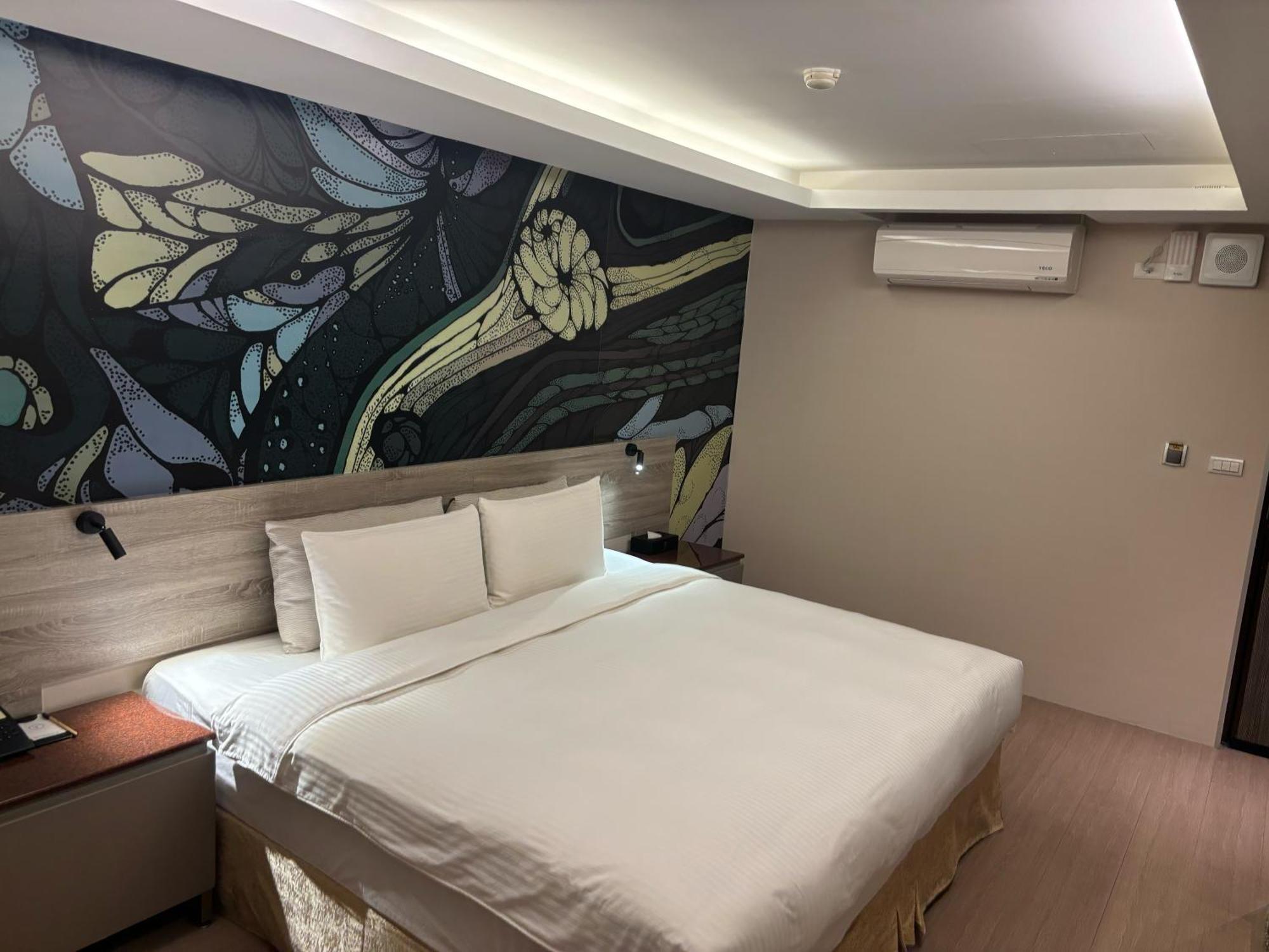 Yuhao Hotel - Hsinchu Branch Phòng bức ảnh